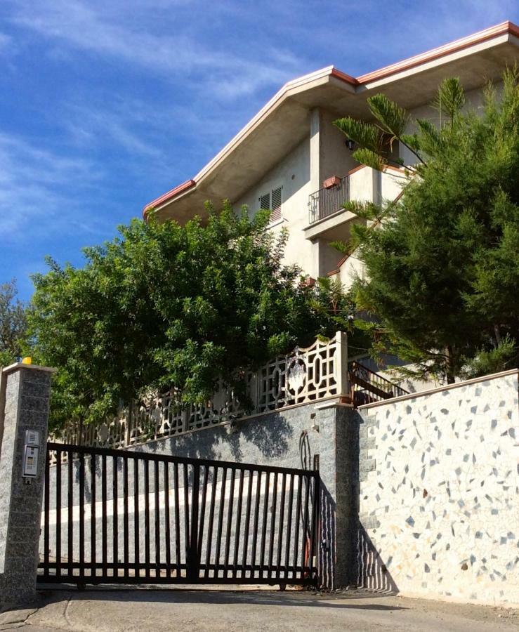 Alba Blu Apartment Santa Caterina Dello Ionio Marina Exterior foto